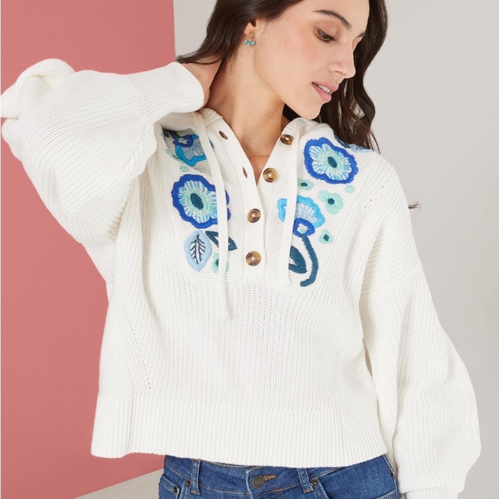 Alivia The Francie Sweater size small